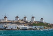 Τραυματίστηκε 75χρονος ταξιδιώτης ενώ βρισκόταν στο νέο λιμάνι Μυκόνου – Μεταφέρθηκε στην Αθήνα